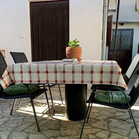 Appartamento Cozy Dorina For 2 With A Fireplace